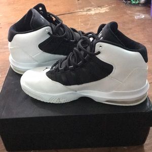 white and black jordan max
